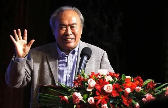 现实主义规律