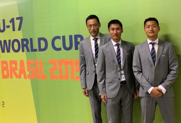 日本在线观看成人小视频