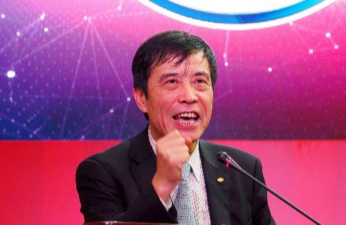 快步是漂亮女人